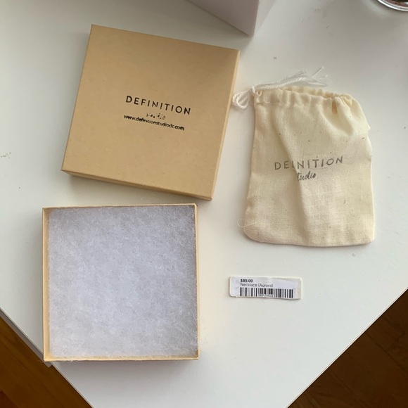 Definition Studio Rock Necklace - Picture 3 of 15